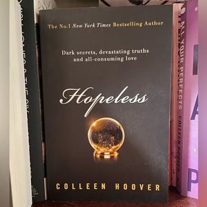 NEW Hopeless by Colleen Hoover